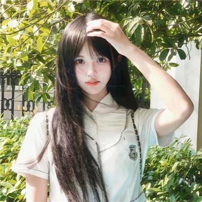 窗户上的阴影