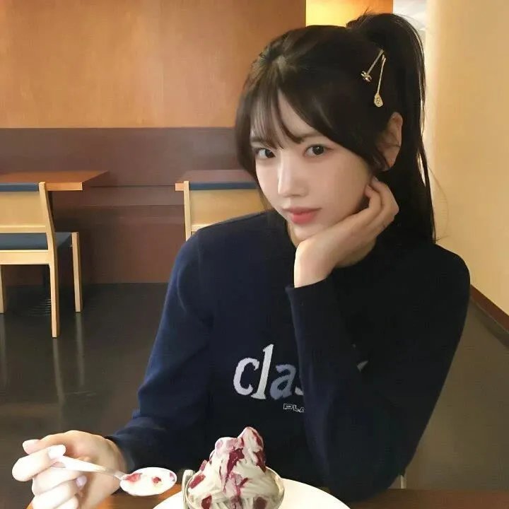 荒岛美女